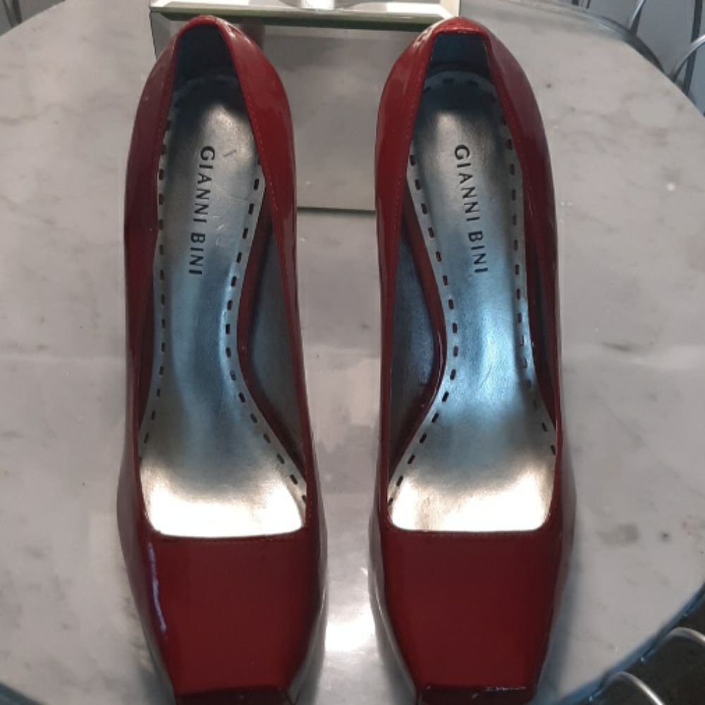 Gianni Binni heels